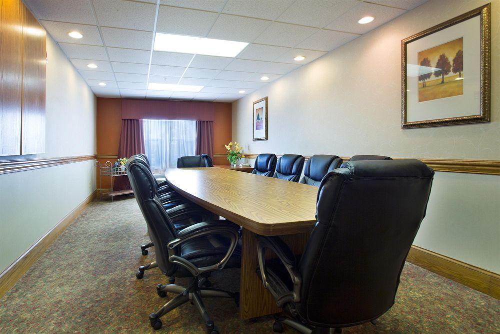 Hotel Country & By Radisson, Biloxi-ocean Springs, Ms 3*